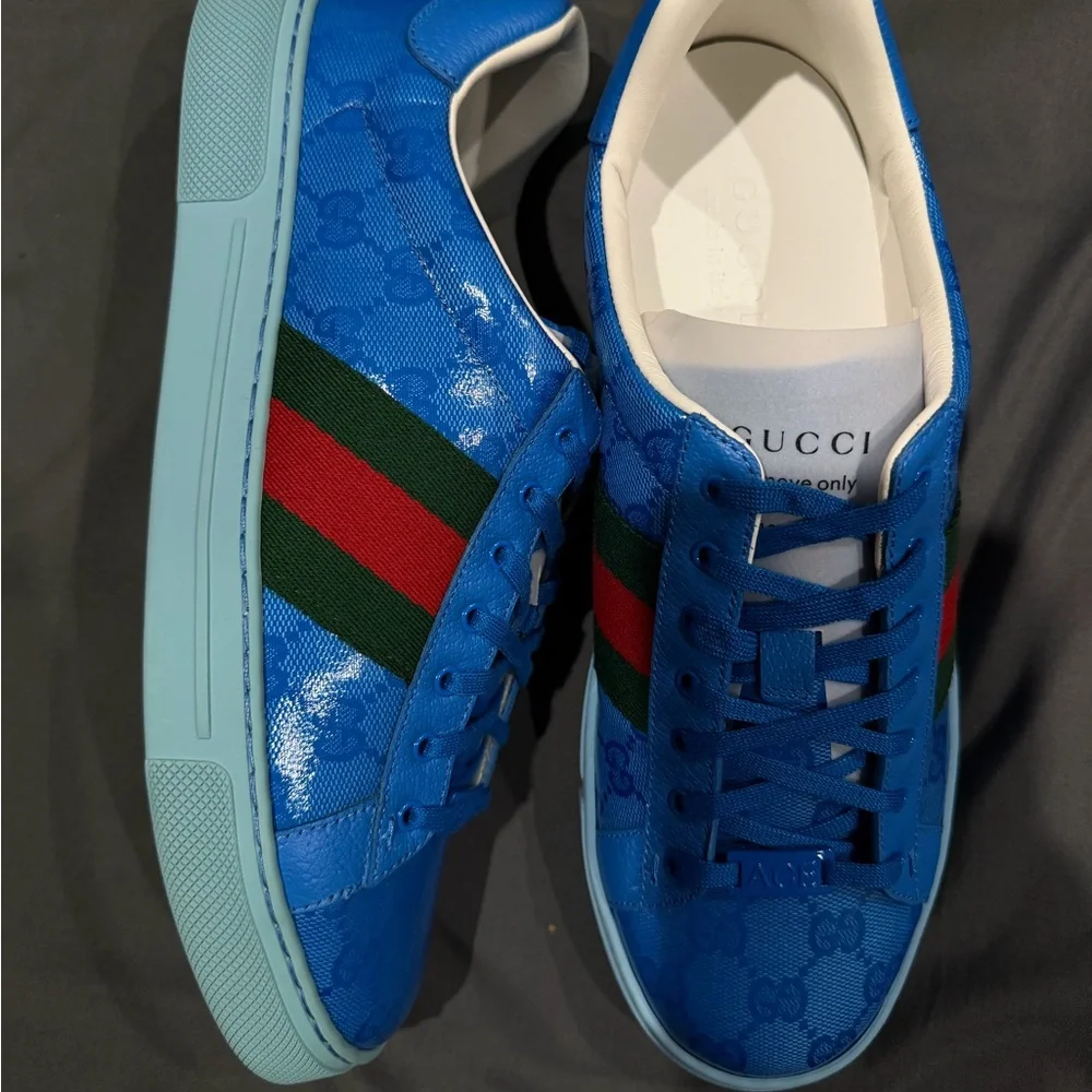 Gucci Blue Sneakers with Red and Green Web Stripe with box